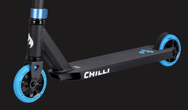 Trottinette Freestyle Chilli Pro scooter 3000 Bleu